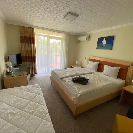 Szálloda Solaris 3*